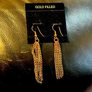 Vintage Long dangling gold filled earrings. Look stunning on